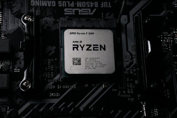 Global Chip shortage to Hurt Computer Firms During Festive SeasonT
